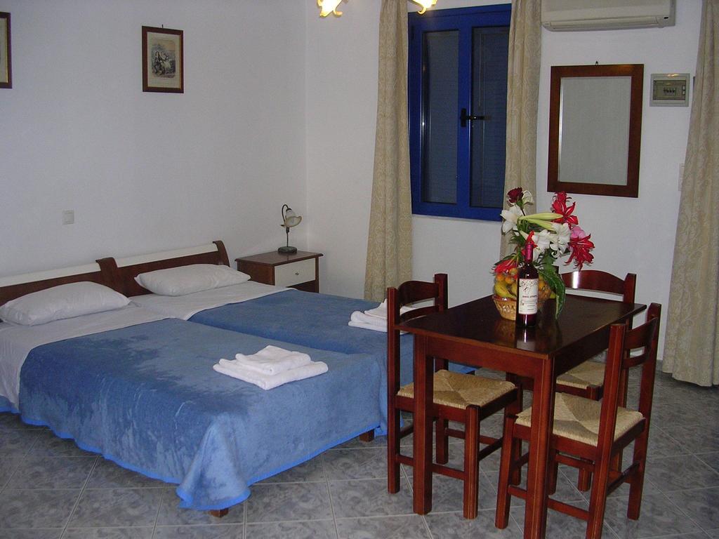 Stefanos Apartments 애야퍼디야 외부 사진